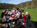 2017-03-30 13-00-26 Rando Meudon-Pique nique DLe